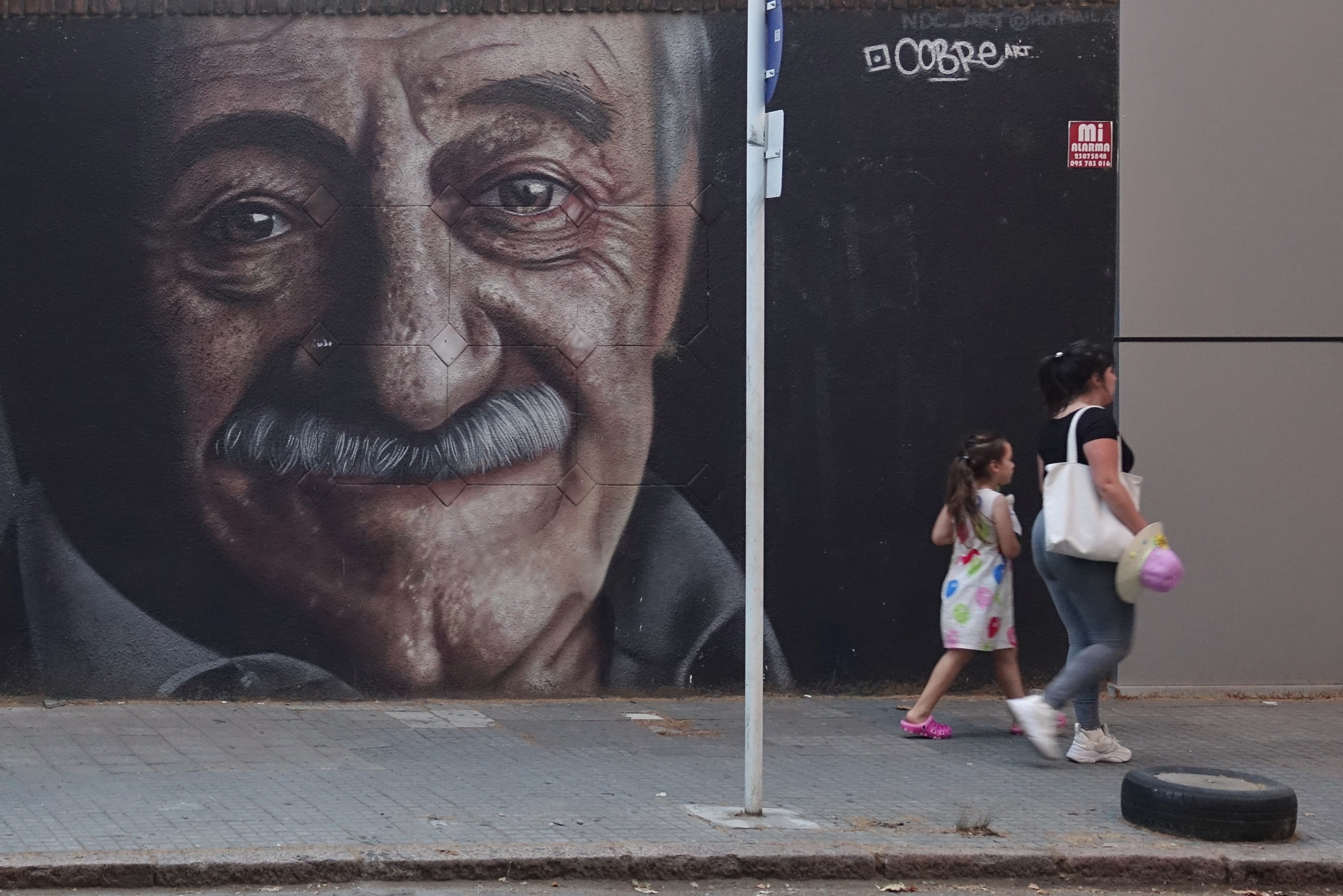 Portrait mural dans les rues de Montevideo